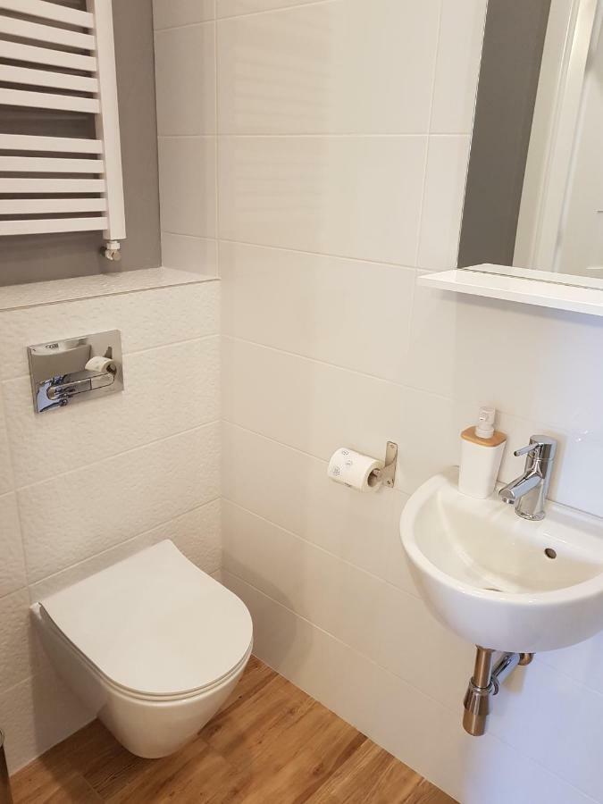 Apartamenty Metro Targowek Warszawa Eksteriør billede