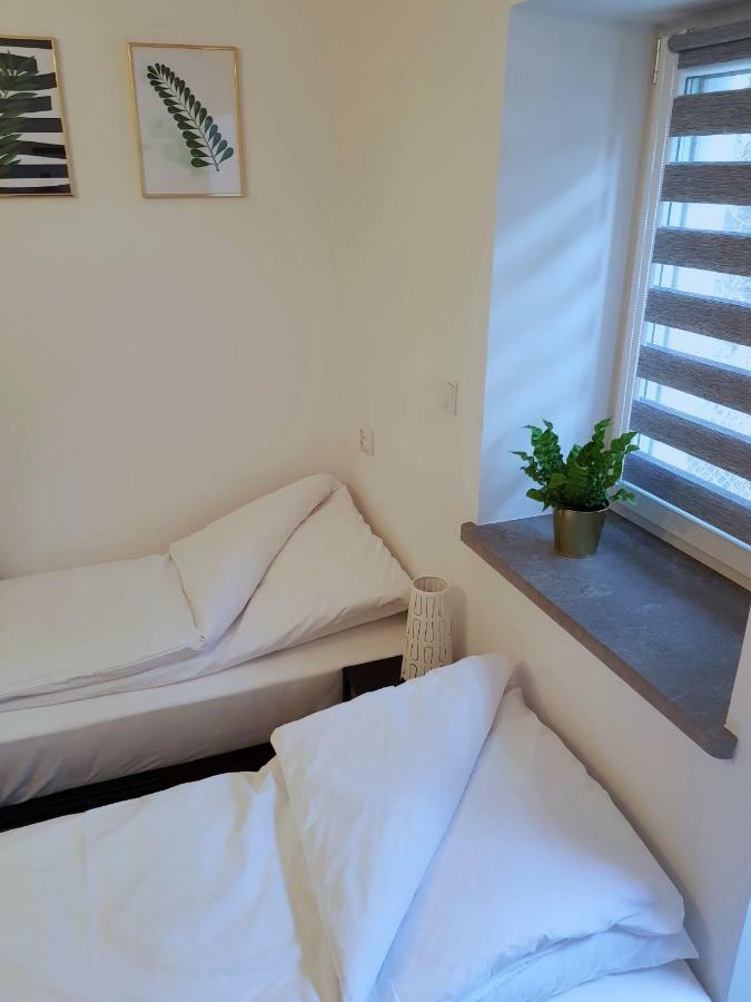 Apartamenty Metro Targowek Warszawa Eksteriør billede