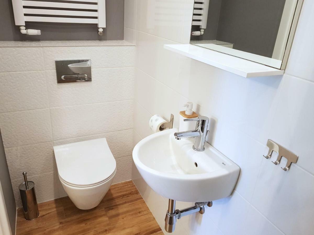 Apartamenty Metro Targowek Warszawa Eksteriør billede